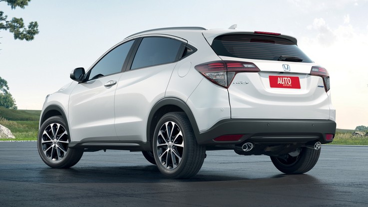 Honda HR-V Touring - As rodas aro 17 são de série, e esse desenho é exclusivo das versões EXL e Touring. Motor turbo vai muito bem nas acelerações e garante ótimos índices de consumo