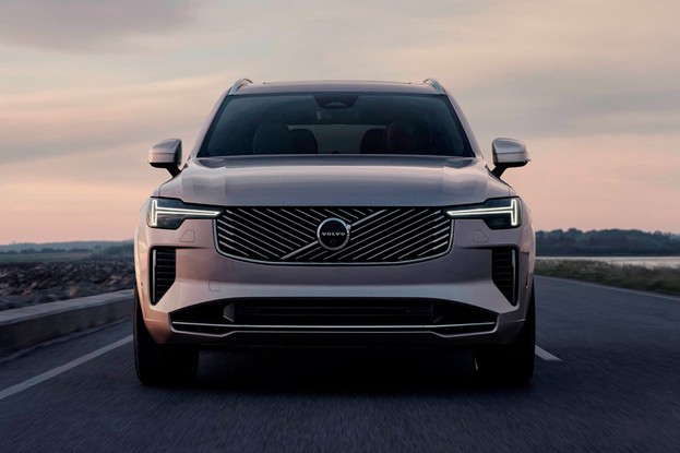 Volvo XC90 2024 reestilizado
