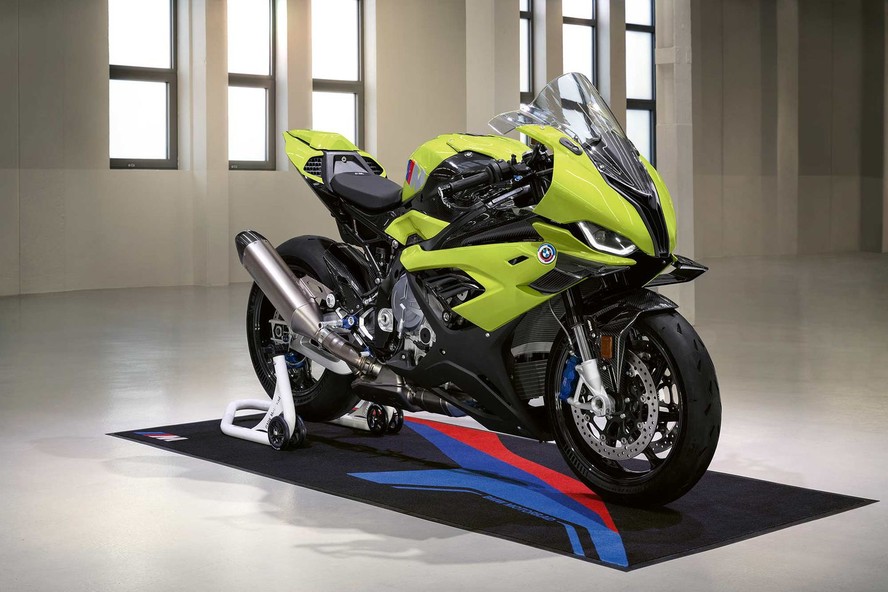 BMW M 1000 RR