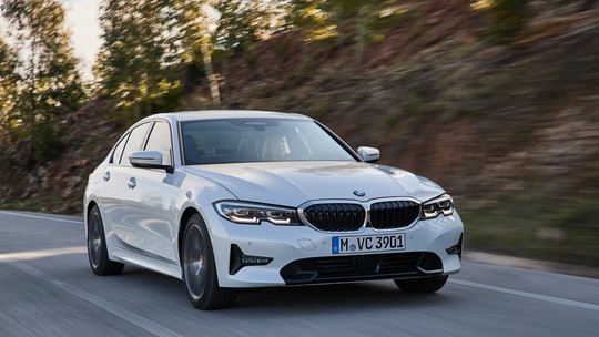 BMW Série 3 ganha versão de entrada 320i, que parte de R$ 187.950 em pré-venda