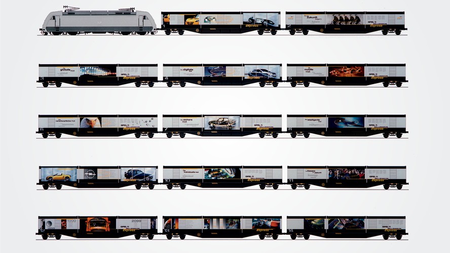 O maior veículo já produzido pela Opel não foi um carro, mas sim um trem  que celebrava um século de vida da fabricante. O trem da Opel carregava 145 telas de vídeo, 28 terminais interativos, 44 módulos temáticos e 14 automóveis