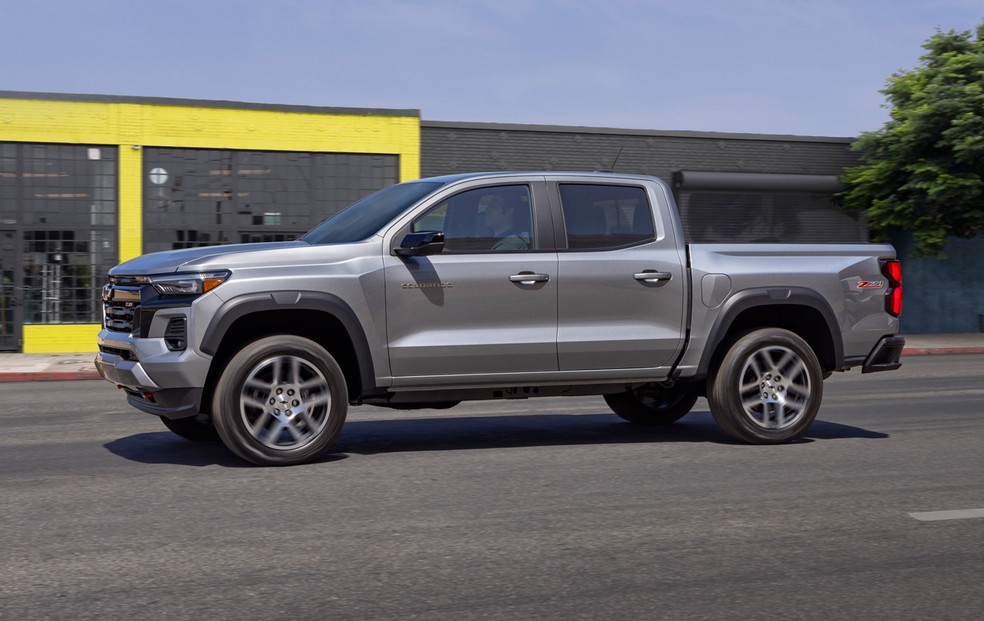 Chevrolet Colorado passa a ser oferecida com uma motorização e entre-eixos padrão — Foto: Divulgação