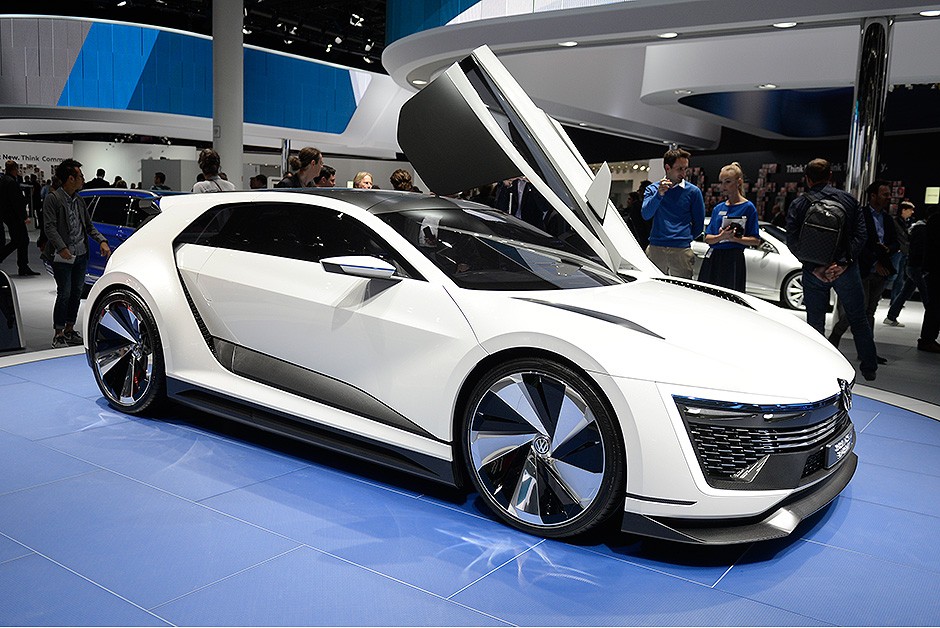 Volkswagen Golf GTE no Salão de Frankfurt