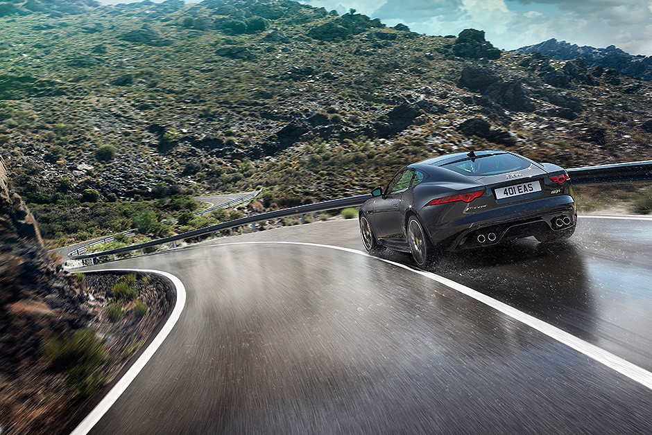 Jaguar F-Type R AWD