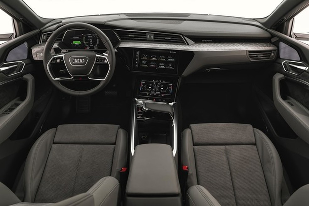 Interior é recheado de tecnologia (Foto: Divulgação) — Foto: Auto Esporte