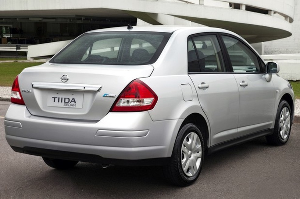 O sedã não teve s sorte do hatch de mesmo nome: durou de 2010 a 2012 (Foto: Divulgação) — Foto: Auto Esporte