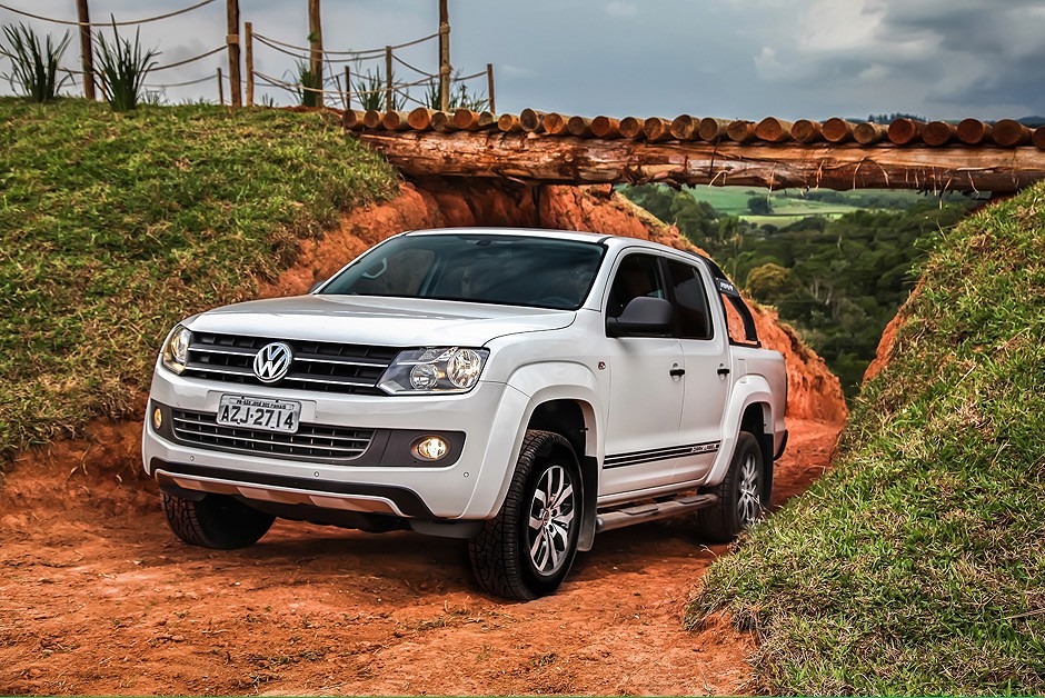 Volkswagen Amarok Dark Label
