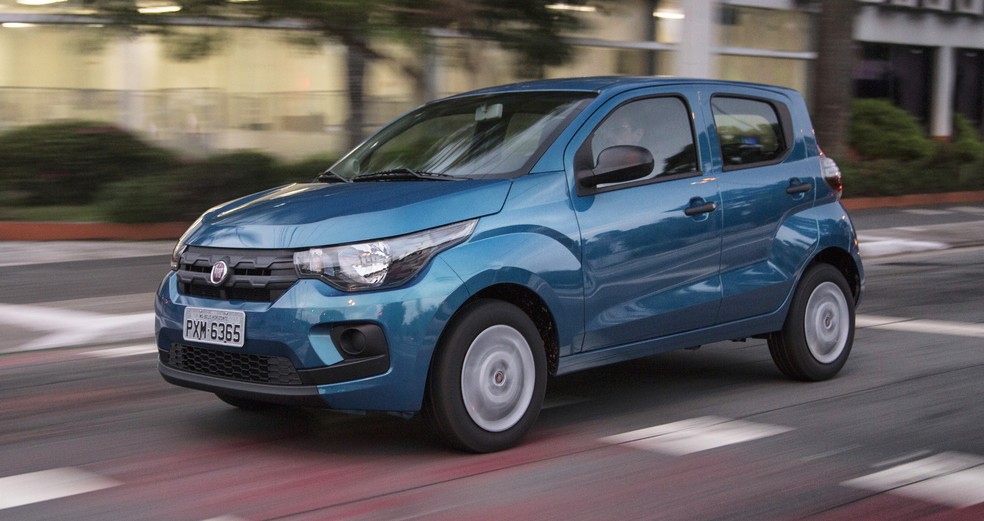 Fiat Mobi Easy / Easy On — Foto: Divulgação