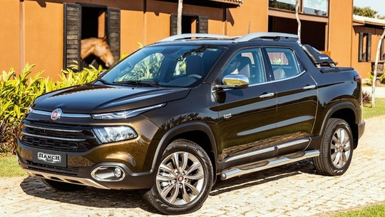 Teste: será que a Fiat Toro Ranch vale o preço de uma picape média diesel?