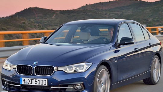 5 carros usados com tração traseira que valem a pena a partir de R$ 45 mil