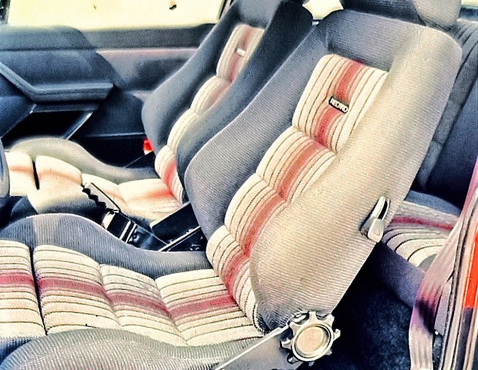 Bancos Recaro do Chevrolet Monza S/R (Foto: Auto News Brasil) — Foto: Auto Esporte