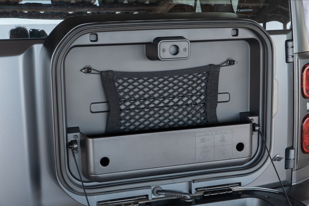 GWM Haval H9 2026 tem compartimento com volume de até 10 kg na traseira  — Foto: Divulgação