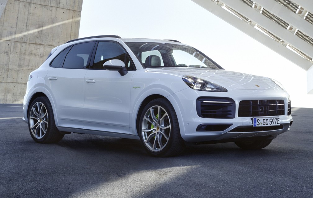 Porsche Cayenne E-Hybrid — Foto: Divulgação/Porsche