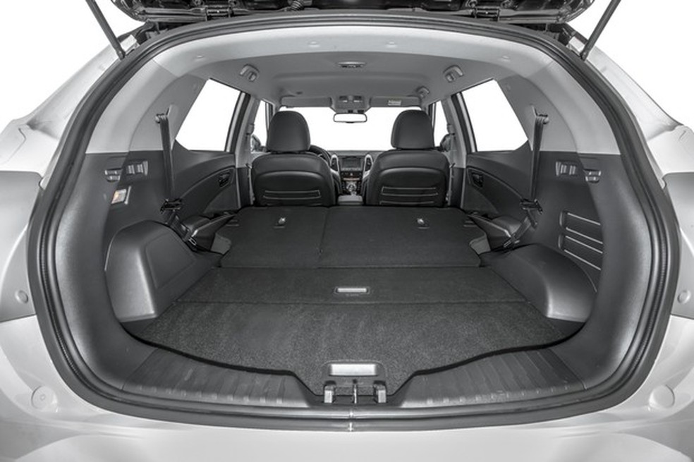 SsangYong Tivoli (Foto: Divulgação) — Foto: Auto Esporte