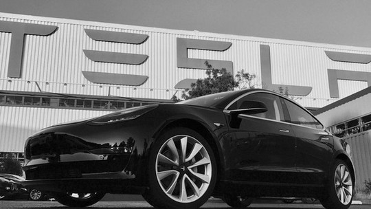 Ações da Tesla sobem com investidores apostando em sucesso do Model 3