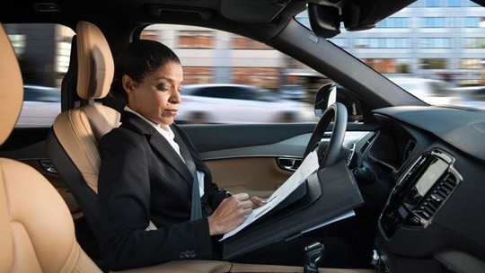 GM deve atrasar sua tecnologia de condução autônoma