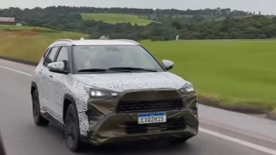 Flagra: Toyota Yaris Cross já é nacional e será rival do Hyundai Creta Flagra: Toyota Yaris Cross já é nacional e será rival do Hyundai Creta