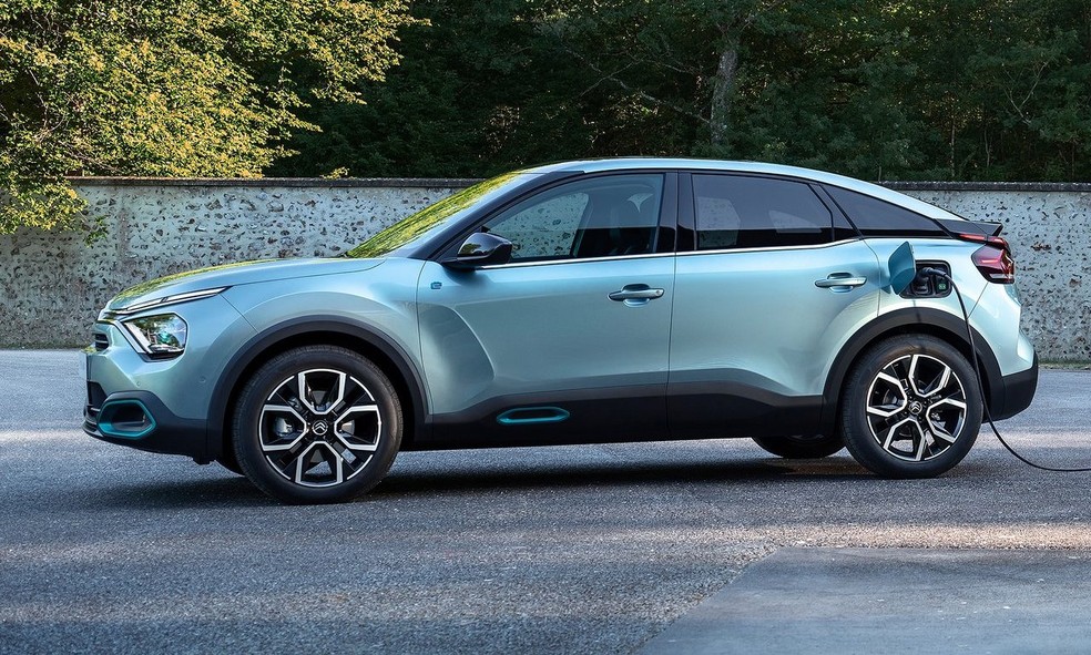 Citroën C4 — Foto: Divulgação/Citroën