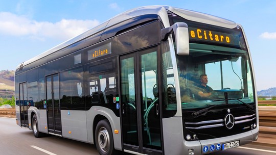 Mercedes anuncia produção de ônibus elétricos no Brasil com tecnologia nacional