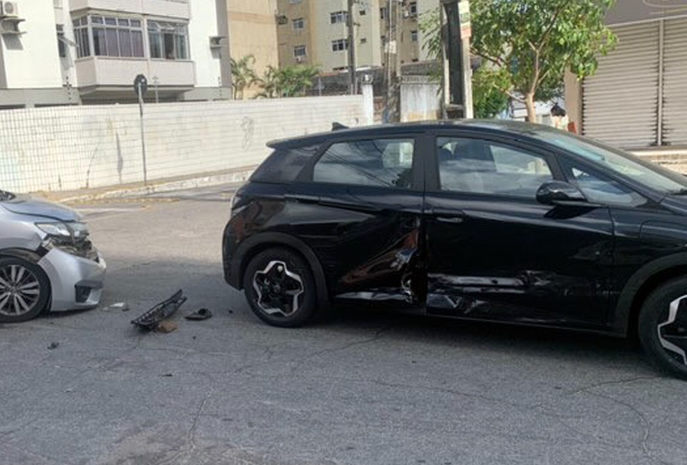 Nivaldo Menezes sofreu uma colisão em novembro; peças chegaram mais de 3 meses depois — Foto: Acervo Pessoal