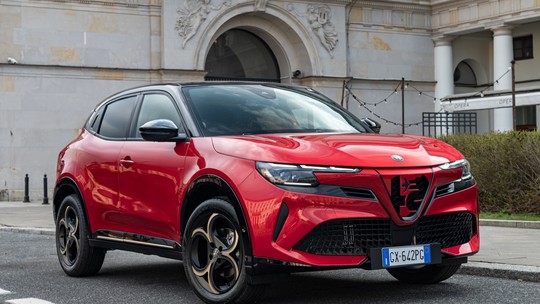 Alfa Romeo registra SUV compacto no Brasil 20 anos após sair do país