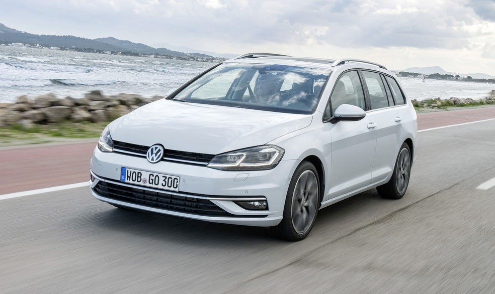 Volkswagen Golf Variant — Foto: Divulgação