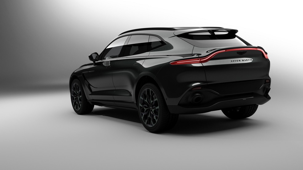 Aston Martin DBX tem motor V8 de 550 cv e preço inicial de R$ 1 milhão — Foto: Divulgação
