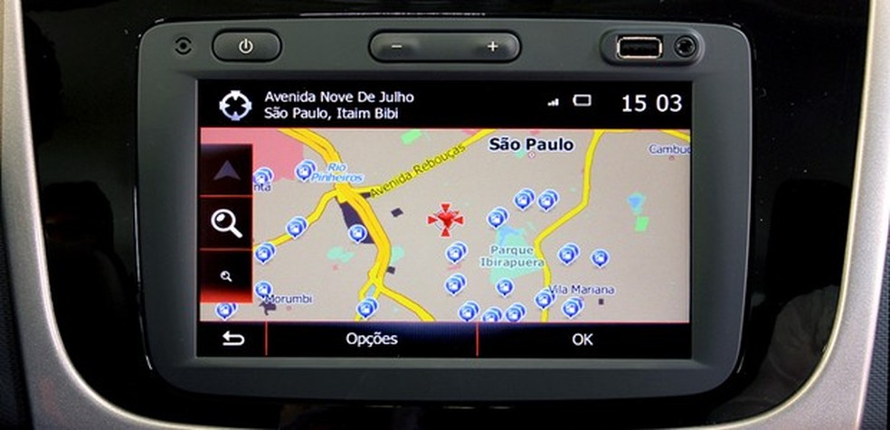 Central multimídia Renault GPS (Foto: Auto News Brasil) — Foto: Auto Esporte