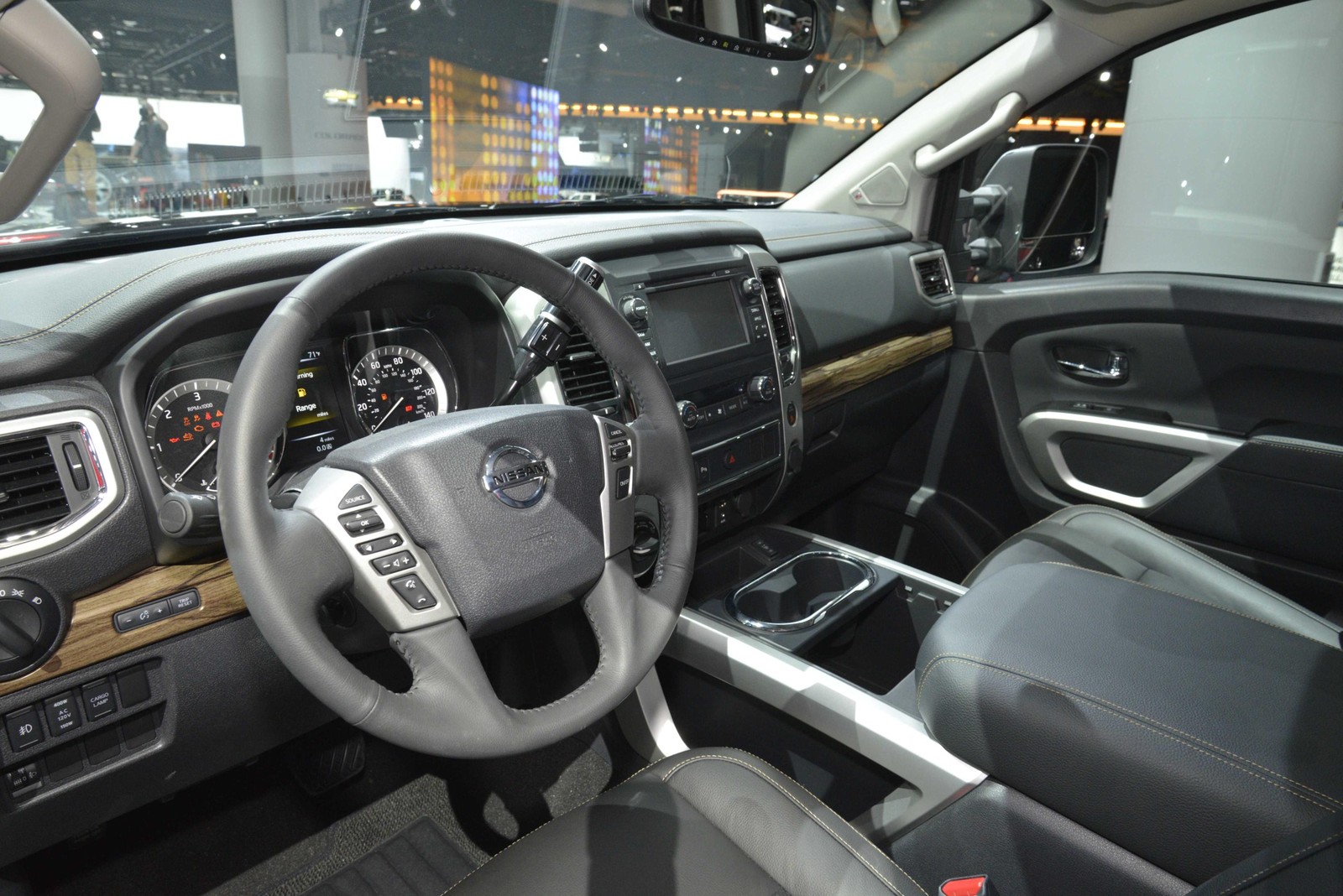 Nissan TITAN XD no Salão de Detroit 2015