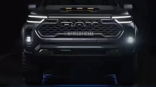 Nova picape média da Ram ganha teaser e deixa escapar série de lançamento