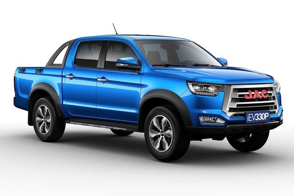 JAC iEV 330P ainda está disponível no site  — Foto: Divulgação