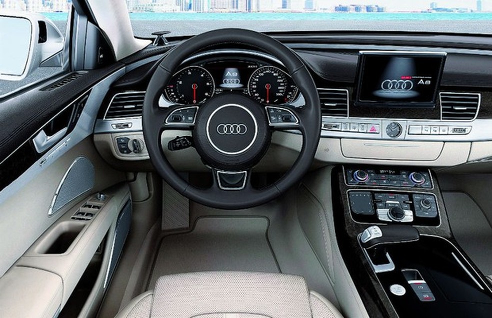 Audi A8 (Foto: Divulgação) — Foto: Auto Esporte