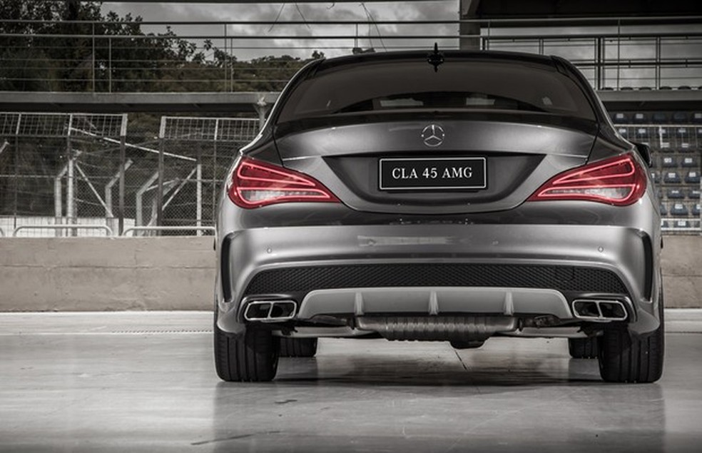 Mercedes CLA 45 AMG (Foto: Divulgação) — Foto: Auto Esporte