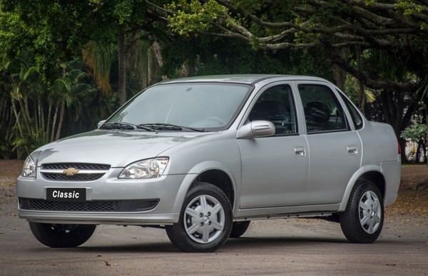 CHEVROLET CLASSIC 2015 Usados e Novos