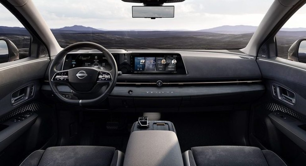 Nissan removeu botões físicos e quer que usuários usem comandos de voz — Foto: Divulgação