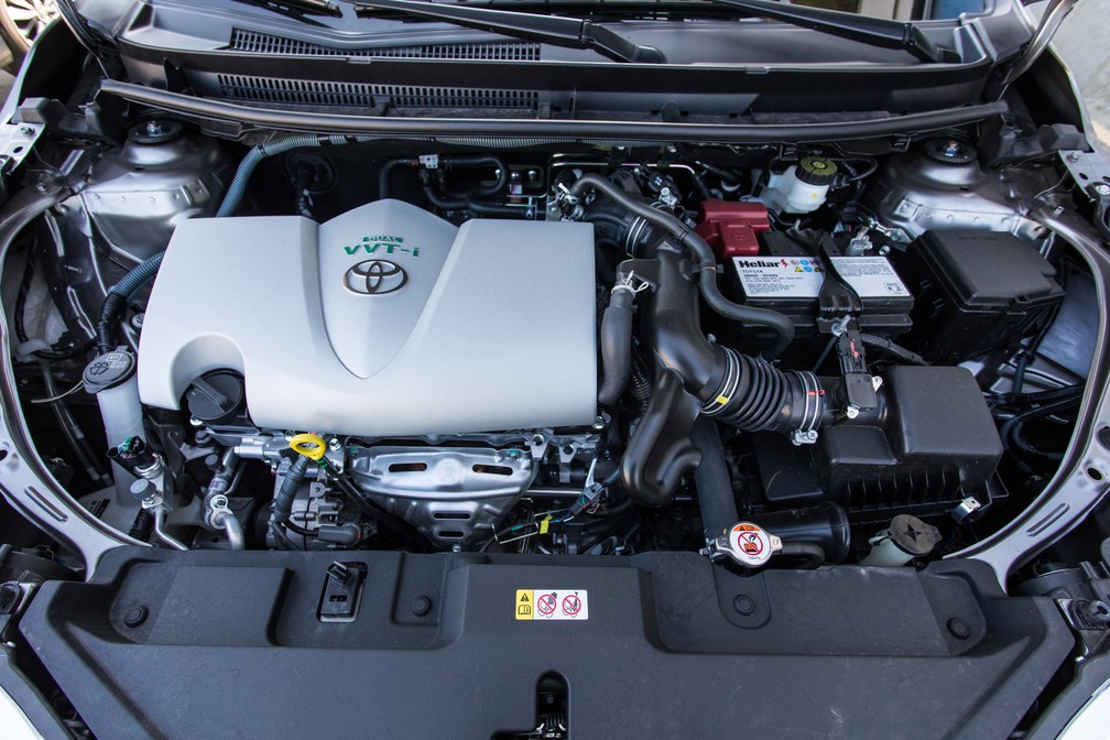 Motor 1.5 do Toyota Yaris — Foto: Celso Tavares/G1