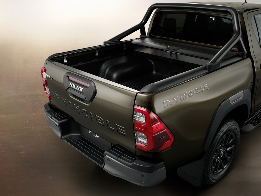 Toyota Hilux foi renovada — Foto: Divulgação