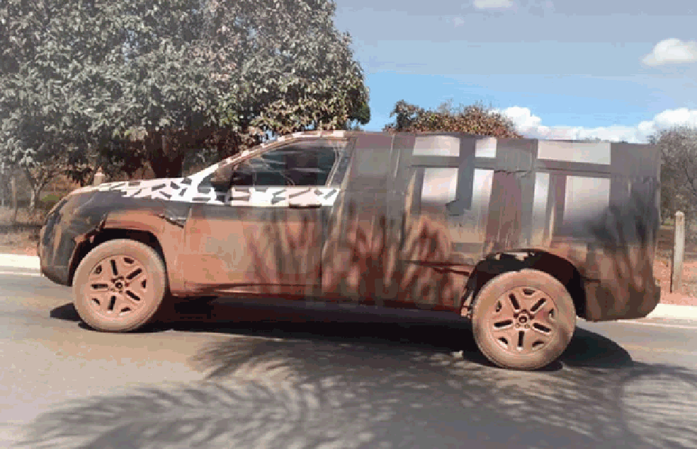 Picape Fiat Toro terá a mesma plataforma do Jeep Renegade. Veja comparação (Foto: Auto News Brasil) — Foto: Auto Esporte