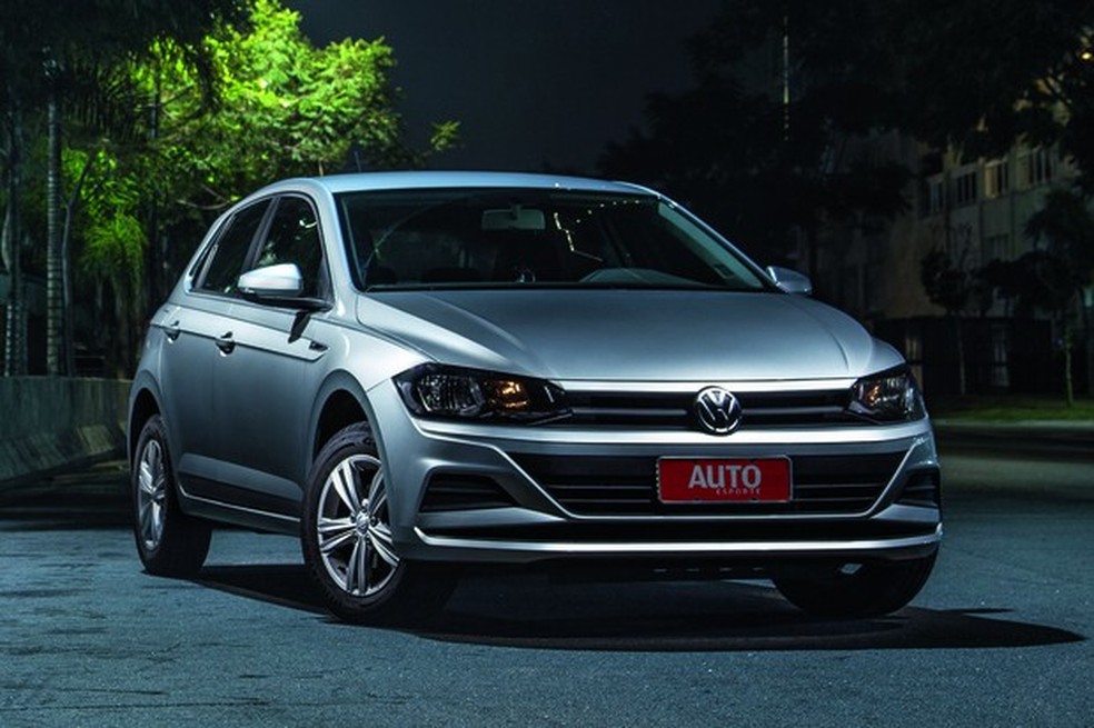 VW Polo tem apenas uma versão com o motor 1.0 turbo abaixo dos R$ 100 mil — Foto: Fabio Aro/Auto News Brasil