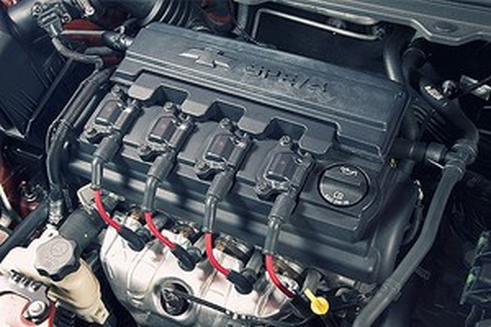 Motor 1.0 dos Chevrolet Onix e Prisma são afetados pela falha (Foto: Fabio Aro/Auto News Brasil) — Foto: Auto Esporte