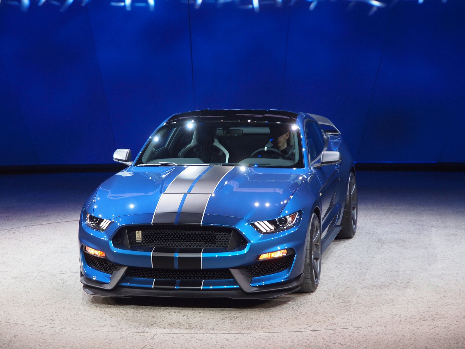 Ford GT350 R no Salão de Detroit 2015