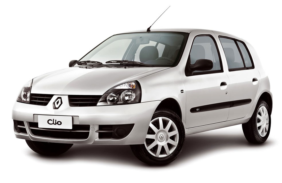 Renault Clio 2007 tem praticamente o mesmo visual do modelo que saiu de linha anos atrás — Foto: Divulgação