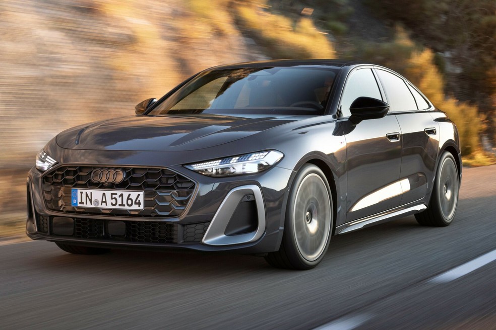 Na Europa, Audi A5 de terceira geração já traz o sistema "super híbrido leve" — Foto: Divulgação