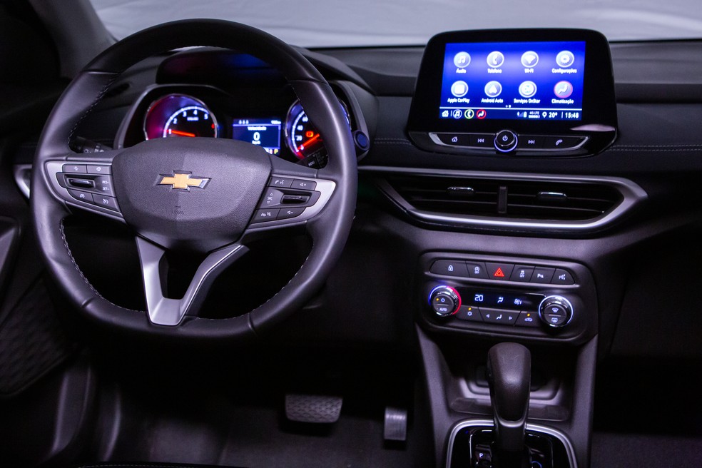 Chevrolet Tracker tem internet a bordo e ar-condicionado digital — Foto: Celso Tavares/G1