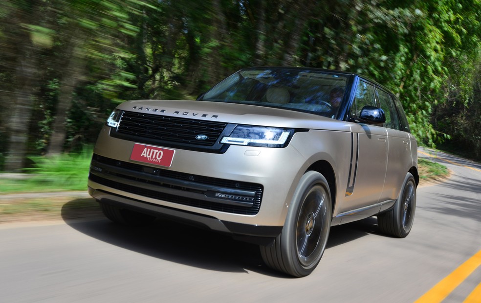 Novo Land Rover Range Rover tem quatro versões e preços de quase R$ 1,2 milhão até R$ 1,6 milhão — Foto: Divulgação 