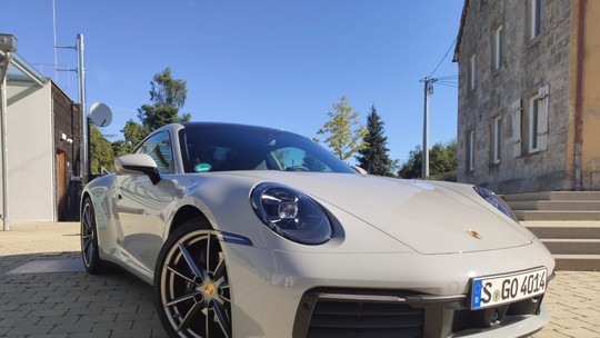 Porsche chama 7 unidades do 911 para recall por falha no pisca-alerta