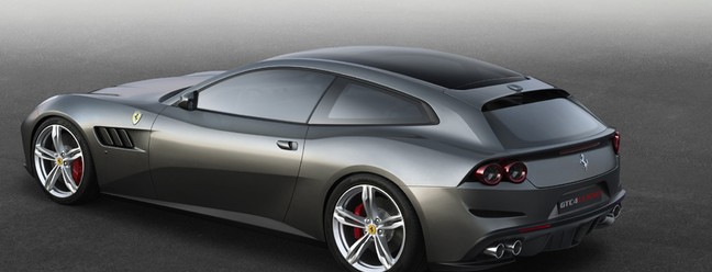 Ferrari GTC4Lusso