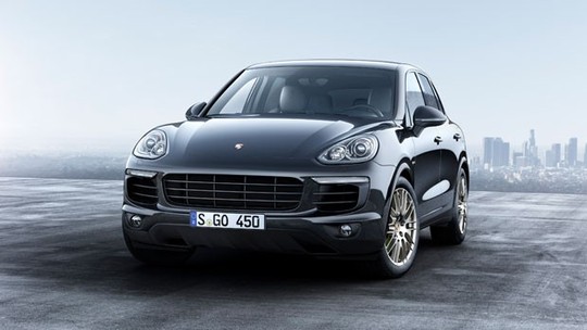 Porsche inicia vendas do Cayenne Platinum Edition no Brasil 