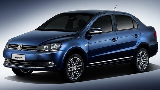 Teste: VW Voyage Evidence é sedã de entrada com roupas de grife
