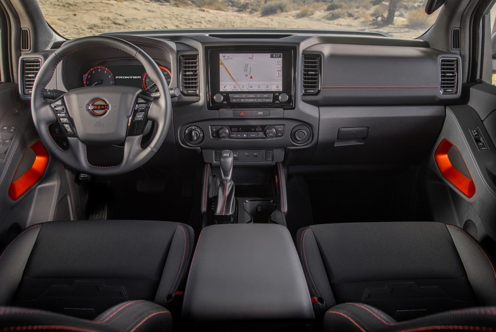 Nissan apresenta nova Frontier para os EUA com motor V6 e câmbio
